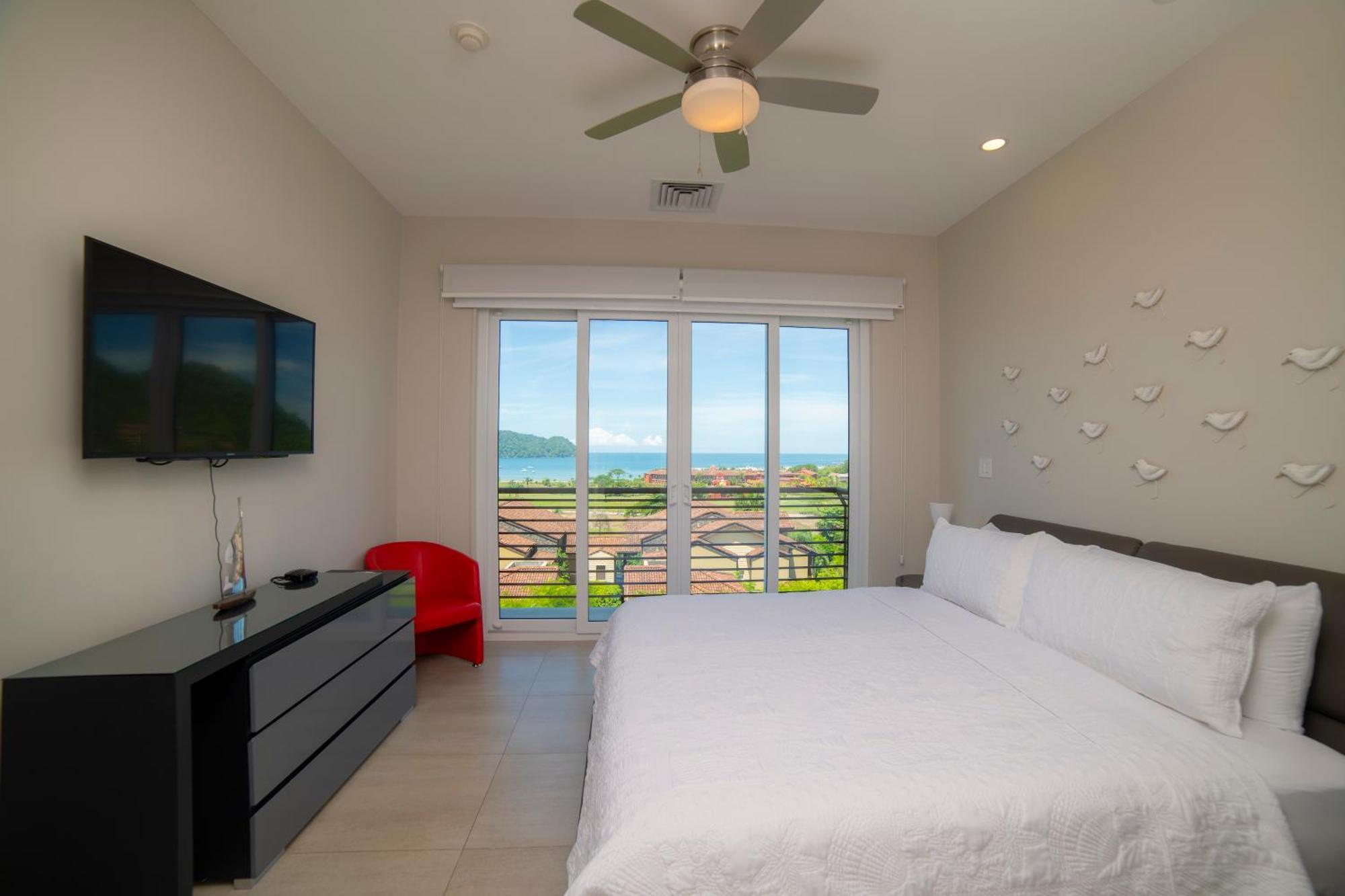 3 Bdr Ocean View Miramar 2D By Stay In Cr Jaco Exterior photo